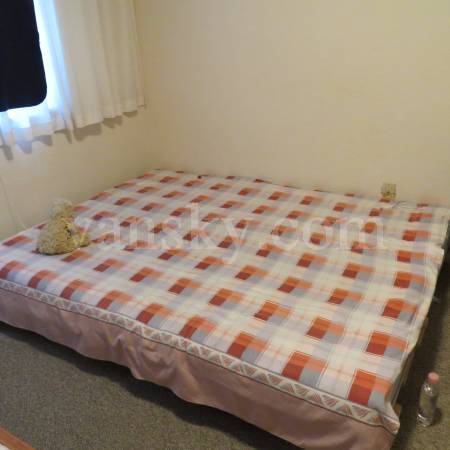 170325142402_double size bed.jpg